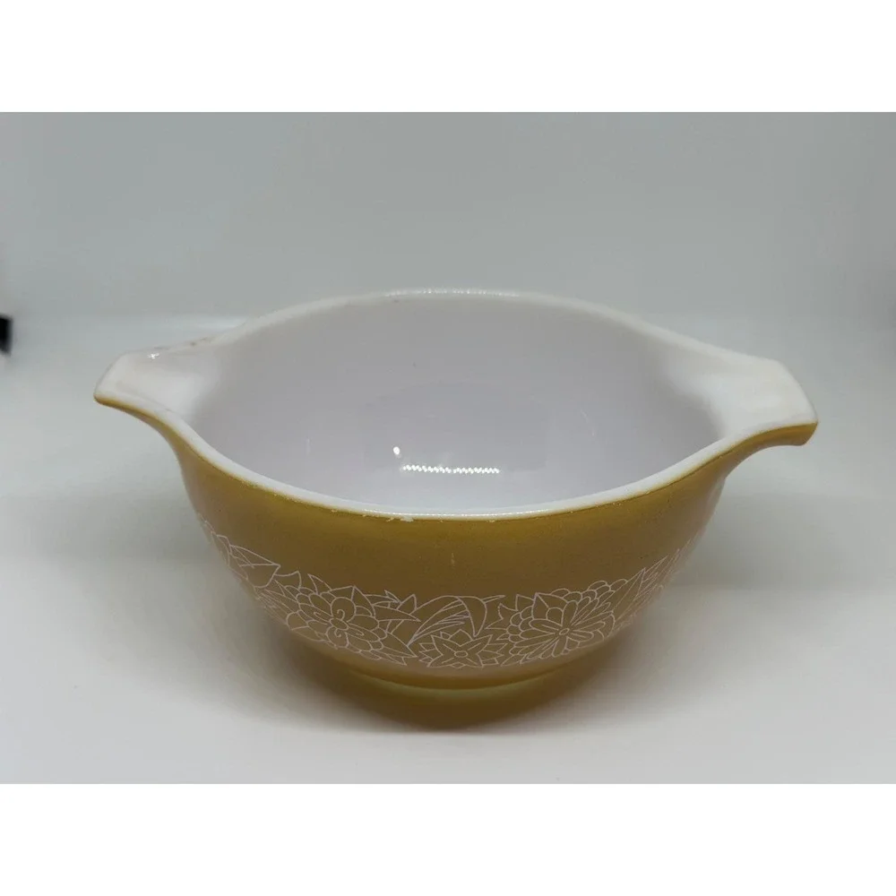 VTG Pyrex‎ Woodland Cinderella Mixing Bowl USA Made White Brown Floral 1970s 80